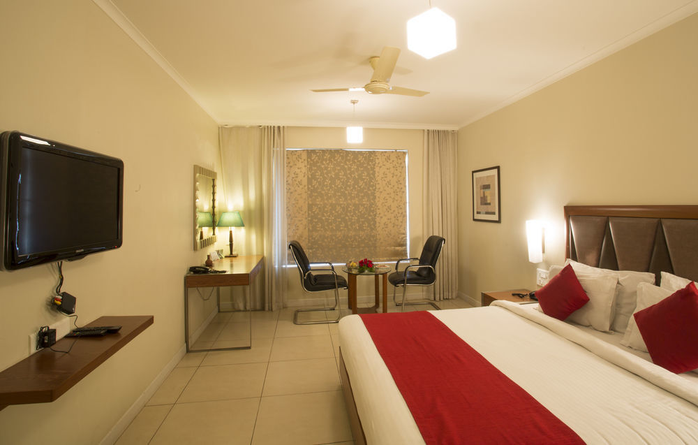 Hotel The Hq à Vāsco Da Gāma Extérieur photo